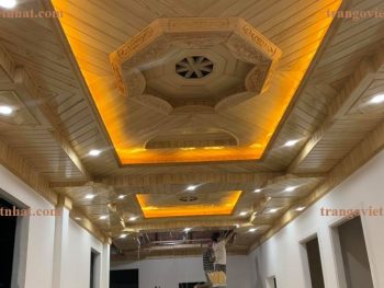 Mẫu Trần Gỗ Thông Đẹp T12