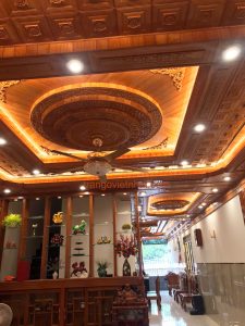 Trần gỗ gõ đỏ nhà Chú Long