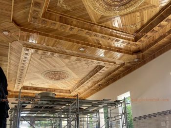Mẫu Trần Gỗ Xoan Đẹp X40 trangovietnhat