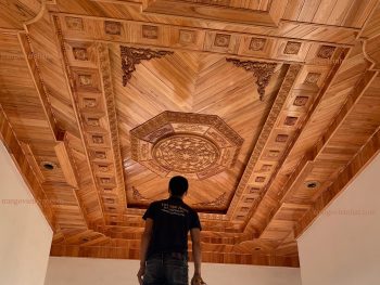Mẫu Trần Gỗ Xoan Đẹp X72