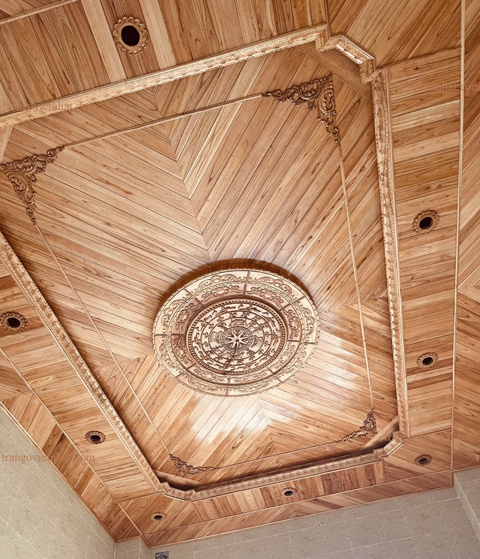 Mẫu Trần Gỗ Xoan Đẹp X74