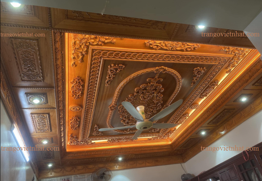 Mẫu Trần Gỗ Xoan Đẹp X76